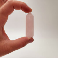 Rosenquarz Spitze 4cm-6cm