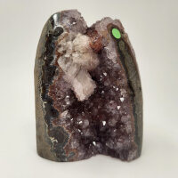 Seltene Multicolor Amethyst Druse mit Calcite Kristall,...