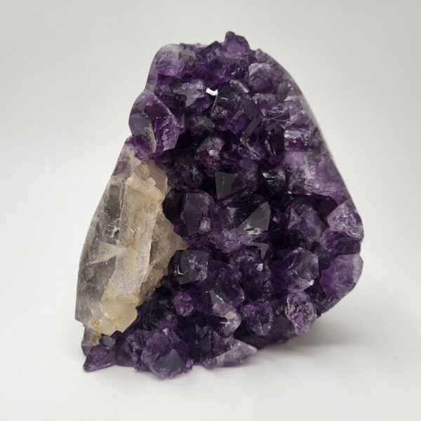 Amethyst Druse mit Calcite Kristall, 1360g, 12x11x8cm (31)