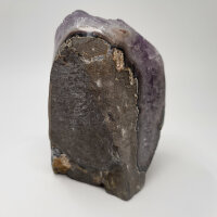 Amethyst Druse mit Calcite Kristall und Goethit, 1650g, 13x10x9cm (32)