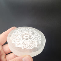 Selenit Untersetzer - Blumenmandala 8cm