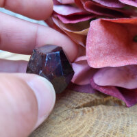 Granat Würfel