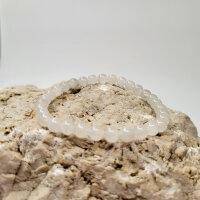 Mondstein weiß/blau Armband rund